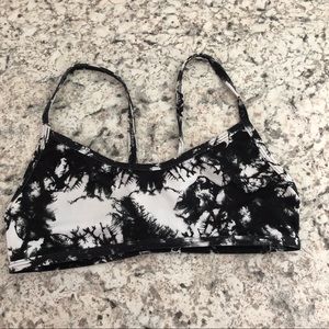 Jolyn Eli medium top NEW without tags